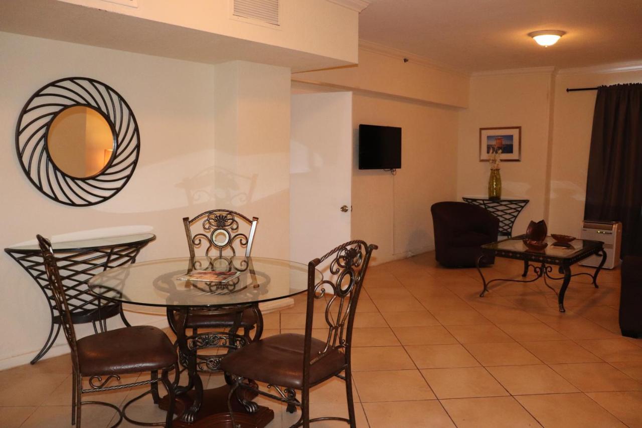 On Hollywood Beach - Affordable Two Bedrooms Sleeps 6 With Two Bathrooms Dania Beach Esterno foto